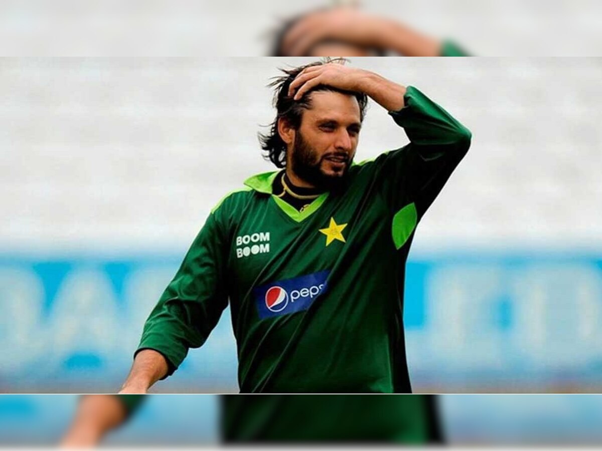 धक्का बसेल| क्रिकेटर Shahid Afridi चे तालिबान आणि महिलांबाबत काय विचार आहेत title=