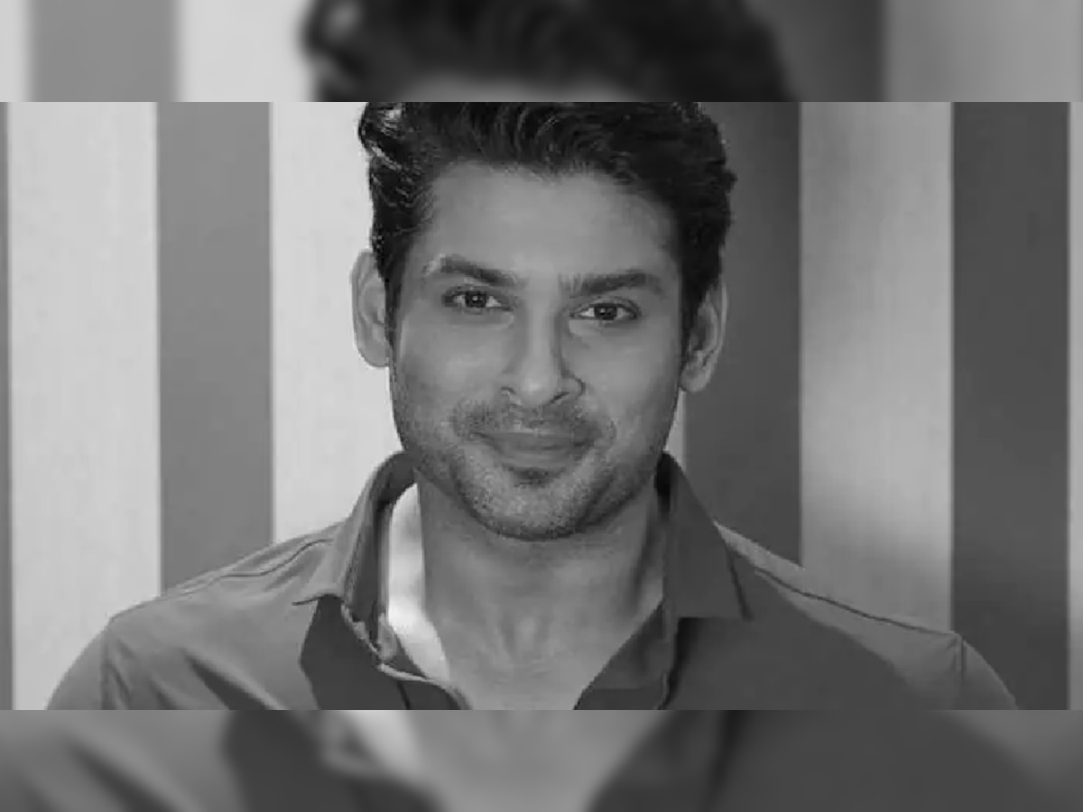 Sidharth Shukla death : काय झालं मृत्यूच्या काही तासांपूर्वी, रात्री 3.30 वाजता title=