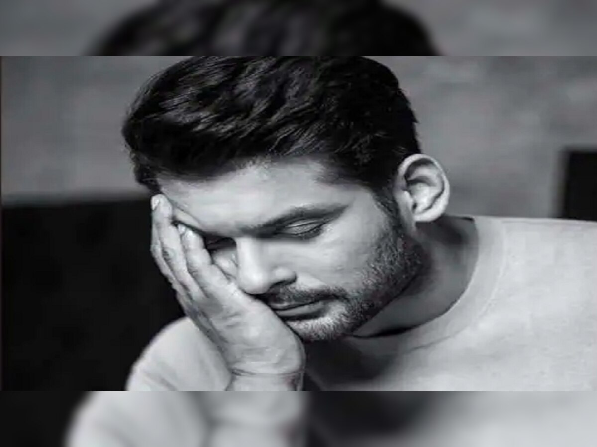 Sidharth Shukla Death: मृत्यूपूर्वीच्या रात्री काय झालं होतं सिद्धार्थ शुक्लाचं करण कुंद्राशी बोलणं? title=