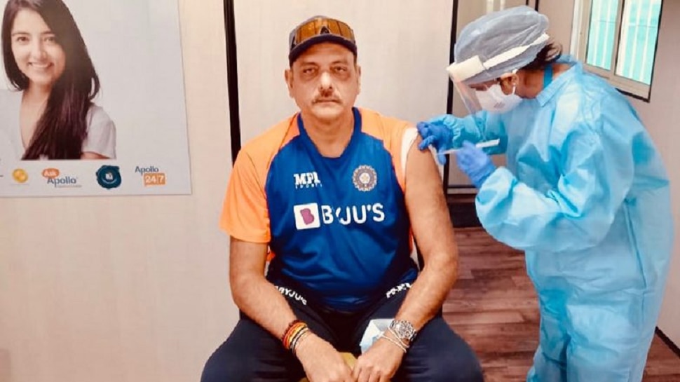 Team India Head Coach Ravi Shastri Tested Covid Positive 4 Support Staff  Also Isolated