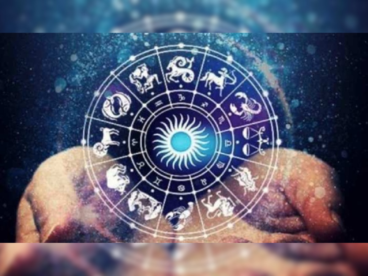 horoscope 19 september : मेषसह या राशीच्या व्यक्तींना भाग्य देईल साथ, पण 4 राशींना राहायला हवं सावधान title=