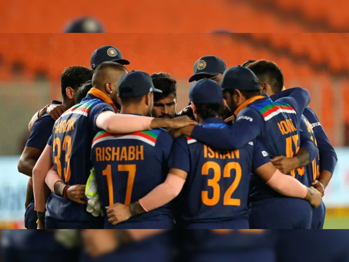 ICC T20 World Cup 2021 : टीम इंडियाची जर्सी बदलणार? समोर आली मोठी माहिती title=