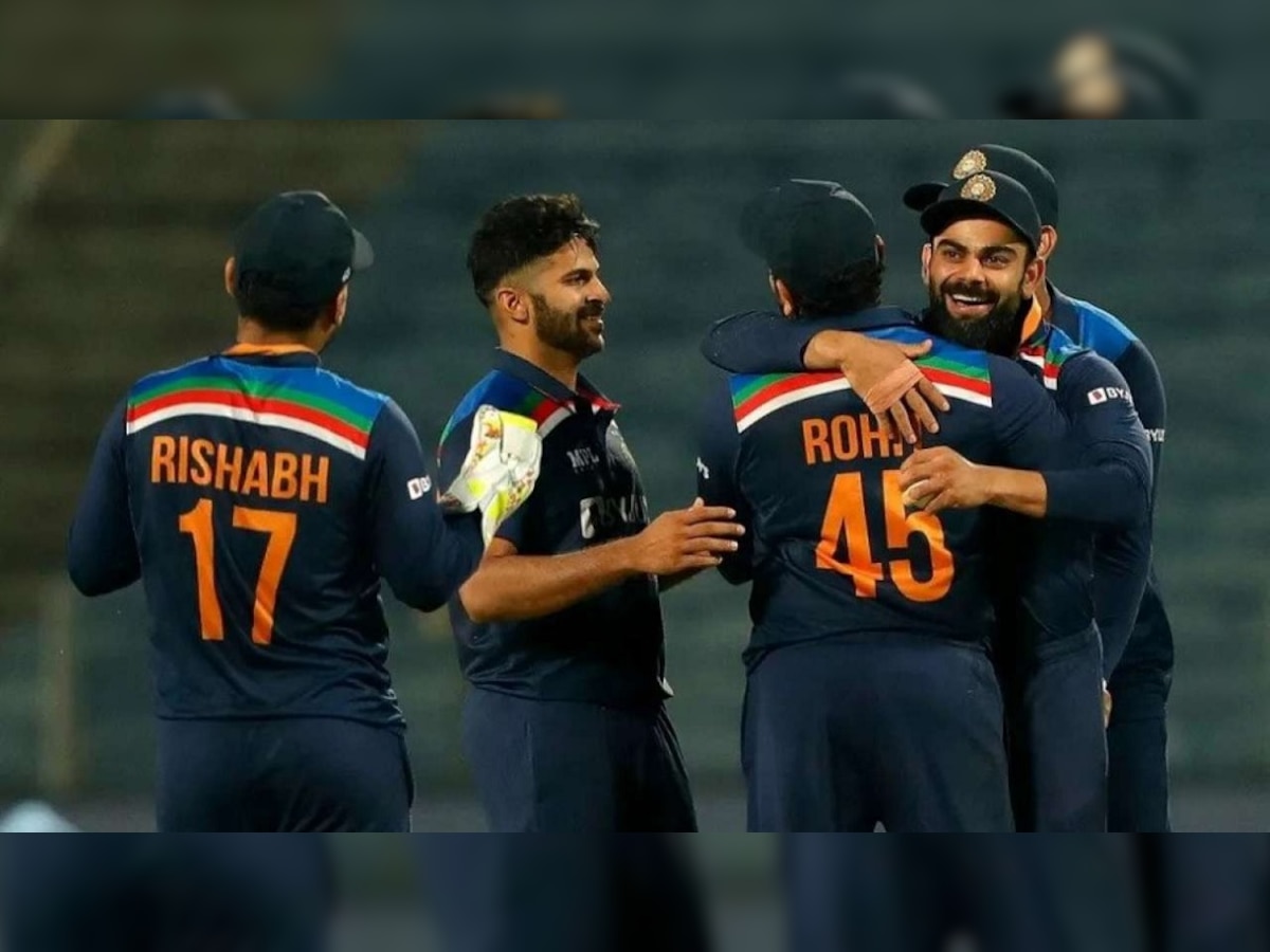 T20 World Cup 2021: टीम इंडियाला नवी जर्सी, पाहा फोटो title=