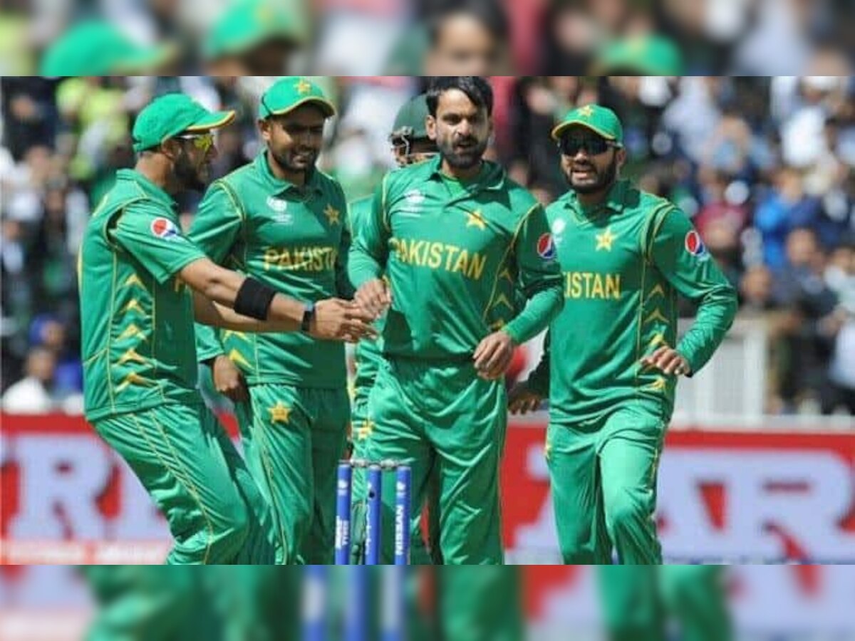 पाकिस्तानला मोठा धक्का, मॅच फिक्सिंग प्रकरणात या खेळाडूवर बंदी title=