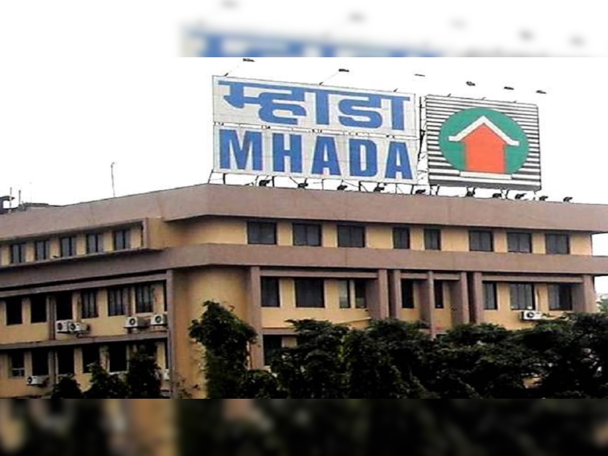 Mhada : घरे घेणाऱ्यांसाठी मोठी बातमी, दिवाळीच्या मुहूर्तावर 3 हजार पेक्षा जास्त घरांची लॉटरी title=