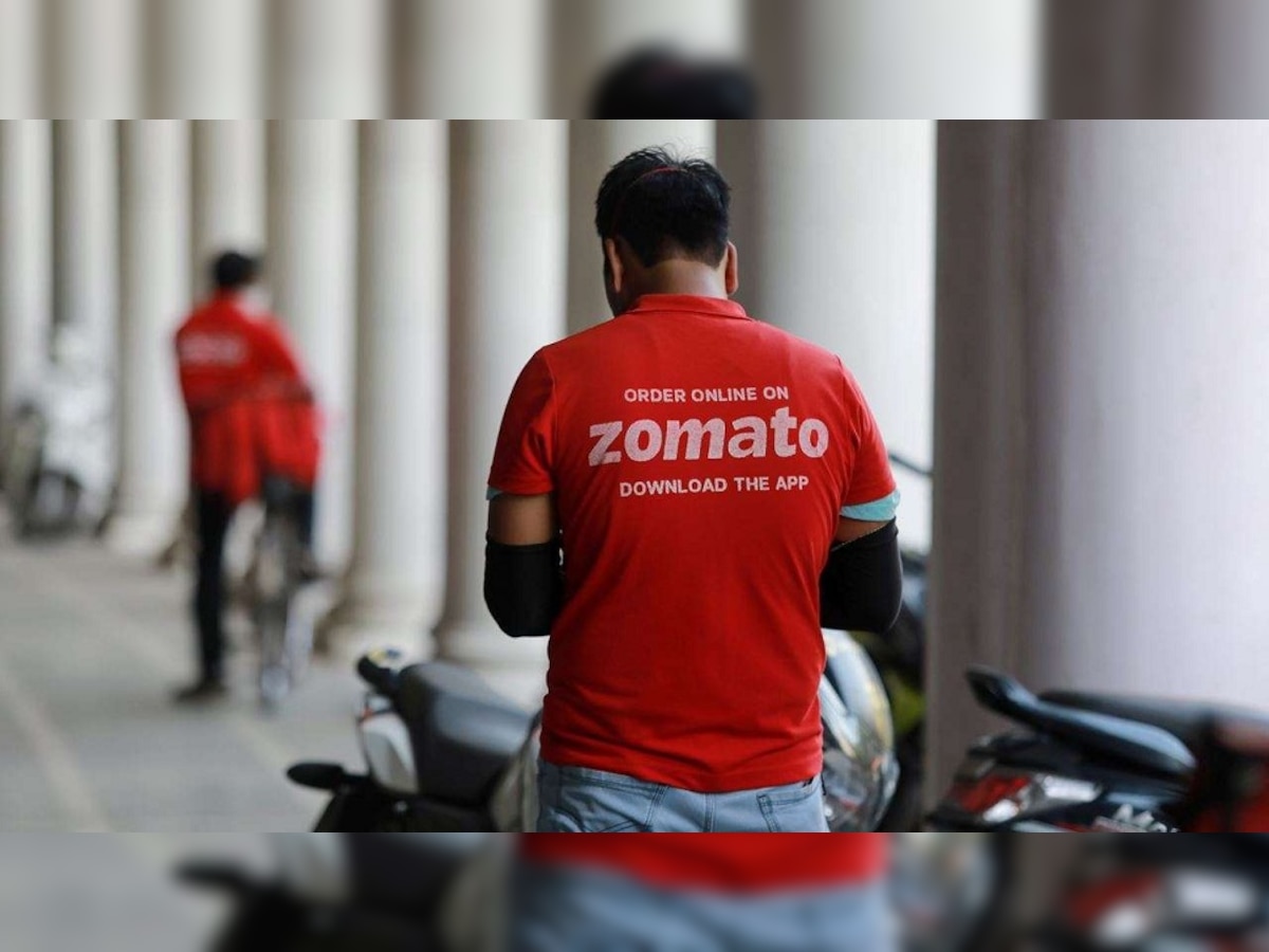 Zomato Controversy : हिंदी येत नसल्यामुळे रिफंड नाकारला, #Reject_Zomato ट्रेंडमध्ये  title=