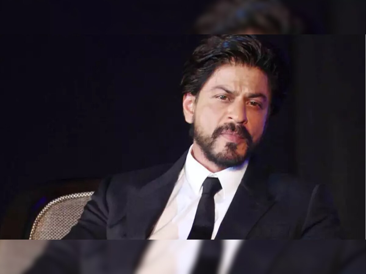 फक्त सिनेमा नव्हे, तर Shahrukh Khan 'या' मार्गाने कमवतो करोडो रुपये title=