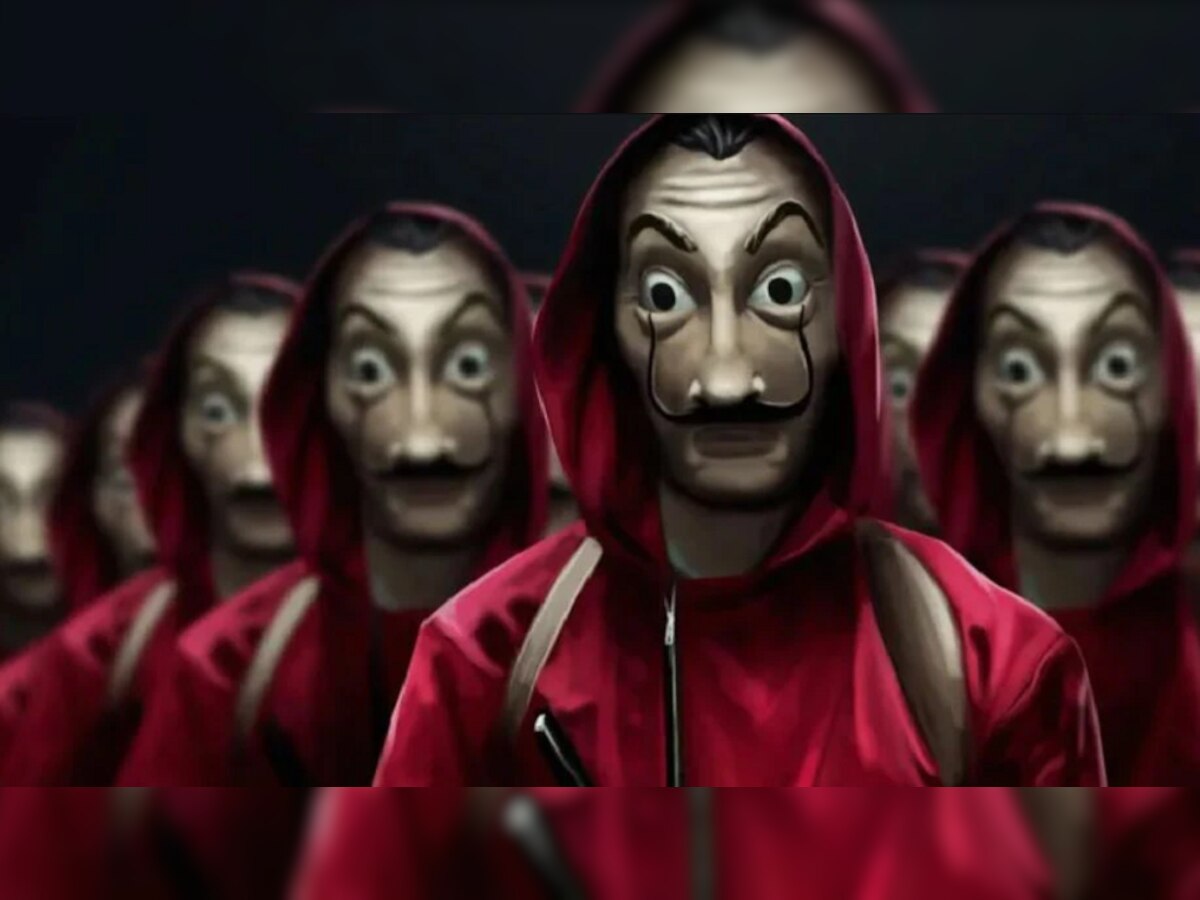 Money Heist च्या प्रोफेसरची भूमिका लागली बॉलिवूड अभिनेत्याच्या हाती title=