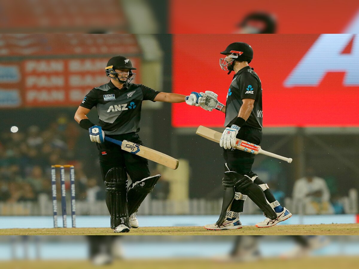 IND vs NZ 2nd T 20 |  न्यूझीलंडकडून टीम इंडियाला विजयासाठी 154 धावांचे आव्हान  title=