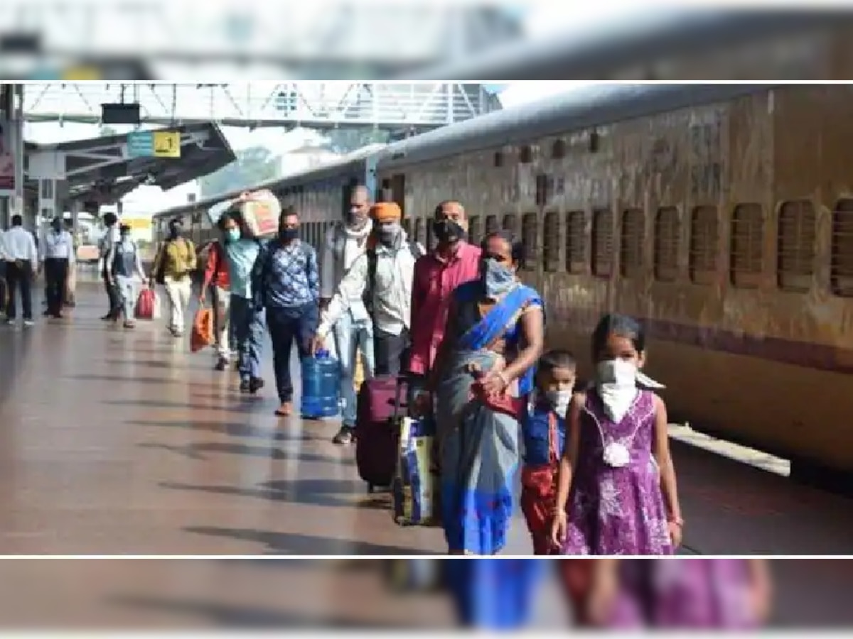 Railway News : प्रवाशांसाठी खुशखबर, ट्रेनमध्ये 'ही' सुविधा पुन्हा सुरु होणार title=