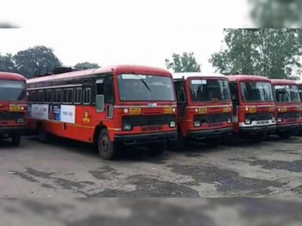 ST bus strike : महामंडळाचा मोठा दणका, 238 एसटी कर्मचाऱ्यांवर कारवाई title=