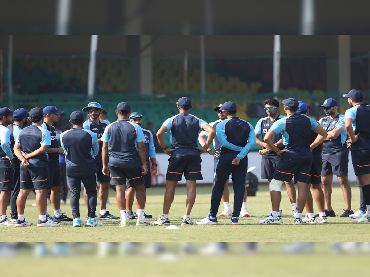 IND vs NZ: मुंबईच्या धडाकेबाद फलंदाजाचं कसोटीत पदार्पण title=