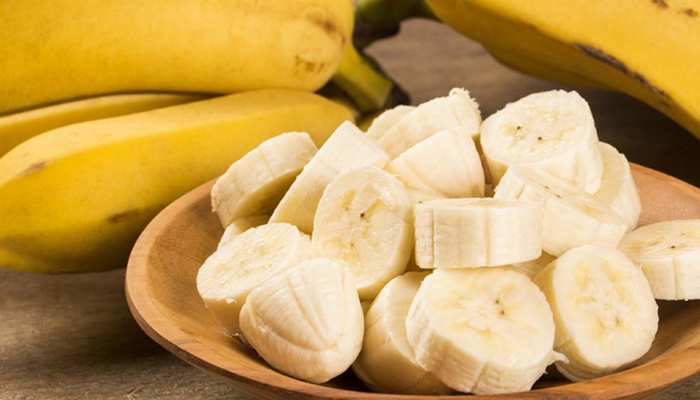 Benefits of banana: फक्त 1 केळी अनेक आजारांवर रामबाण उपाय, हिवाळ्यात यावेळी खाल्ल्यास होतील आश्चर्यकारक फायदे