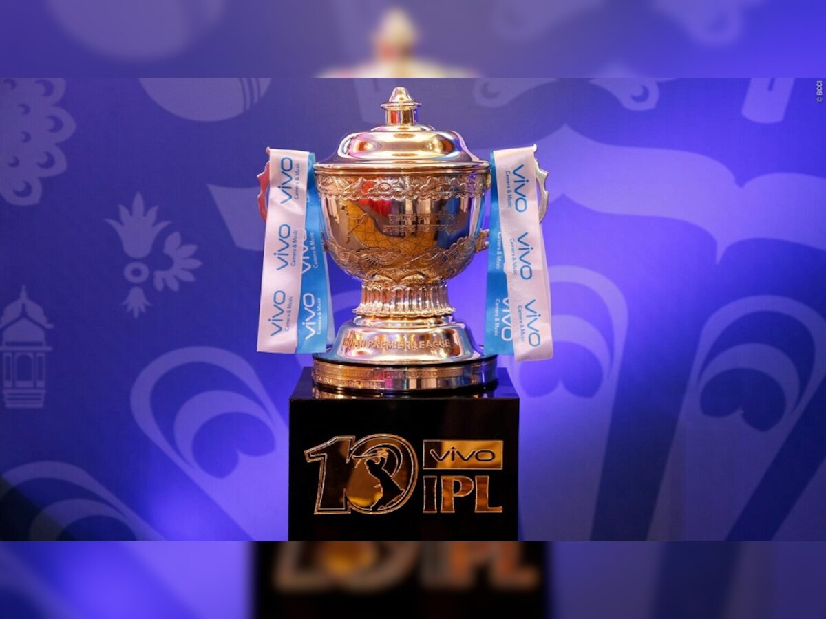 IPL Mega Auction : सर्वात महागडे 'हे' 5 स्टार प्लेअर्स, यांच्यासाठी संघ आपापसात भिडणार  title=