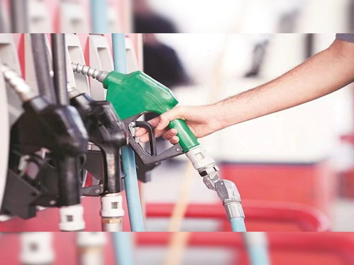 Petrol-Diesel Price  : 'या' राज्यात 25 रुपयांनी स्वस्त होणार पेट्रोल title=