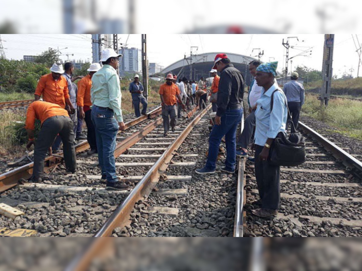 Railway Megablock | रविवारी या मार्गावर असणार मेगा ब्लॉक, जाणून घ्या title=