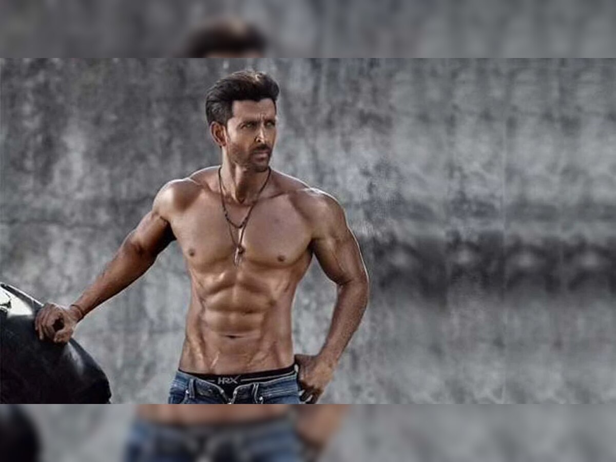 घटस्फोटानंतर Hrithik Roshanसोबत लग्न करण्यासाठी अभिनेत्रींची रांग title=