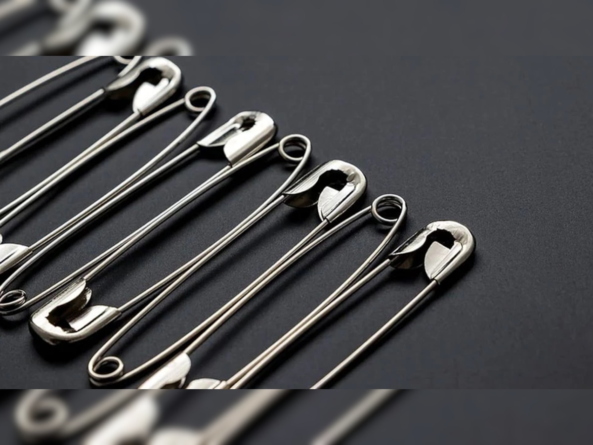 Safety Pin च्या नावामागची रंजक कथा? गोष्ट खूपच रोमांचक  title=