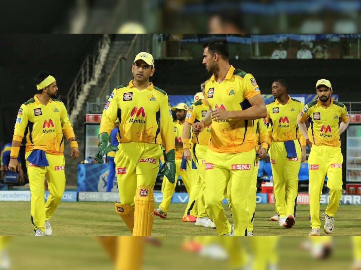 IPL 2022 सुरु होण्यापूर्वी CSK च्या चाहत्यांसाठी बॅडन्यूज title=