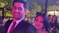 लग्नाच्या इतक्या वर्षांनी धोनीच्या पत्नीकडून नात्यातील दुखरी बाजू समोर 