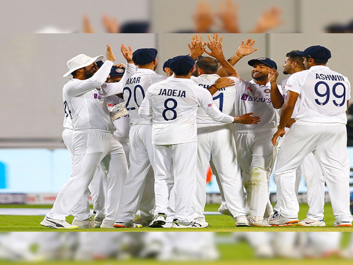 IND vs SL 2nd Test | श्रेयसनंतर बुमराह आणि शमीचा धमाका, पहिला दिवस भारताच्या नावे title=
