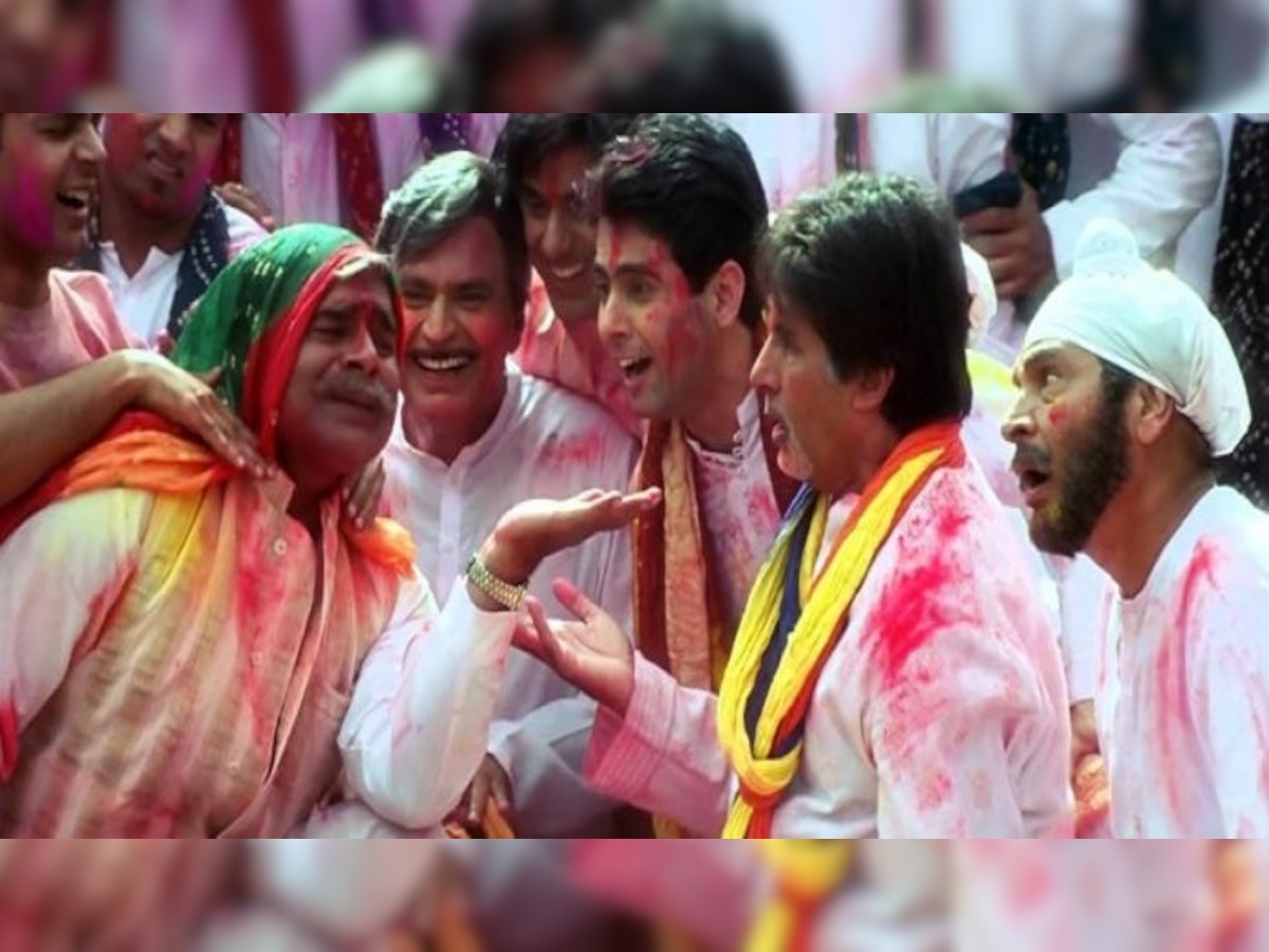 Holi 2022 : शुभ्र कपड्यांतच का खेळावी धुळवड; ज्योतिषशास्त्रानुसार काय आहे महत्व? title=