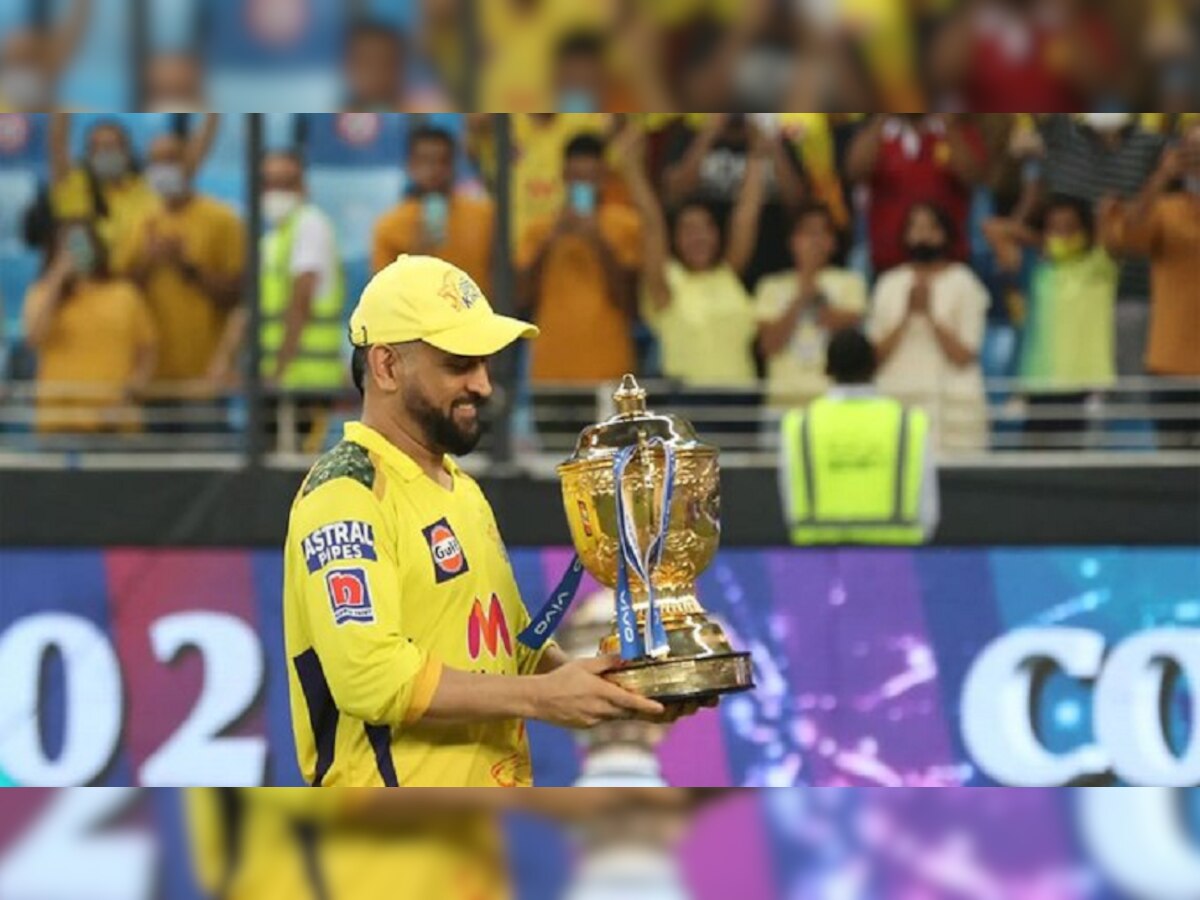 IPL 2022, Dhoni | 'कॅप्टन कूल'ची सुपरकूल कामगिरी, चेन्नईला 6 व्यांदा केलं चॅम्पियन title=