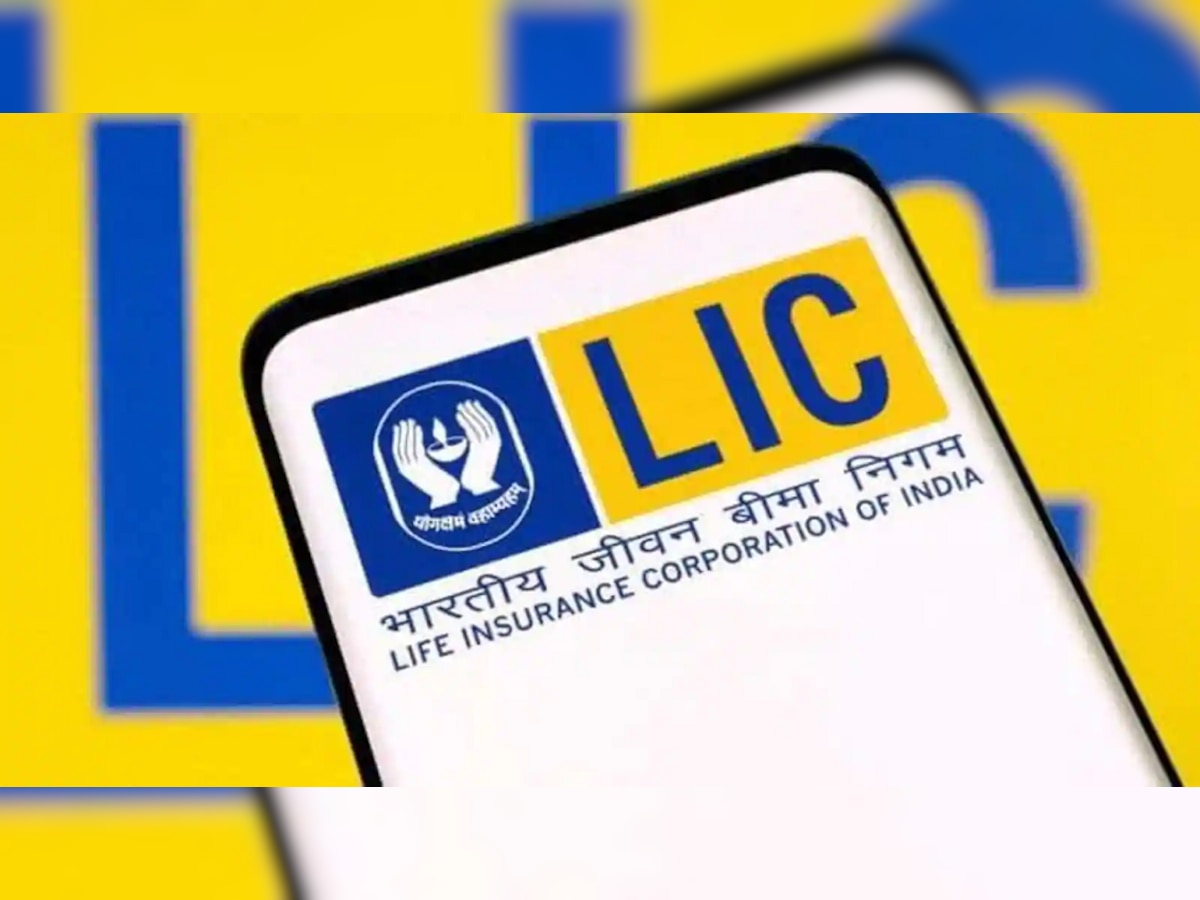 LIC IPO 'या' तारखेला शेअर बाजारात येणार? केंद्र सरकारकडून संकेत title=