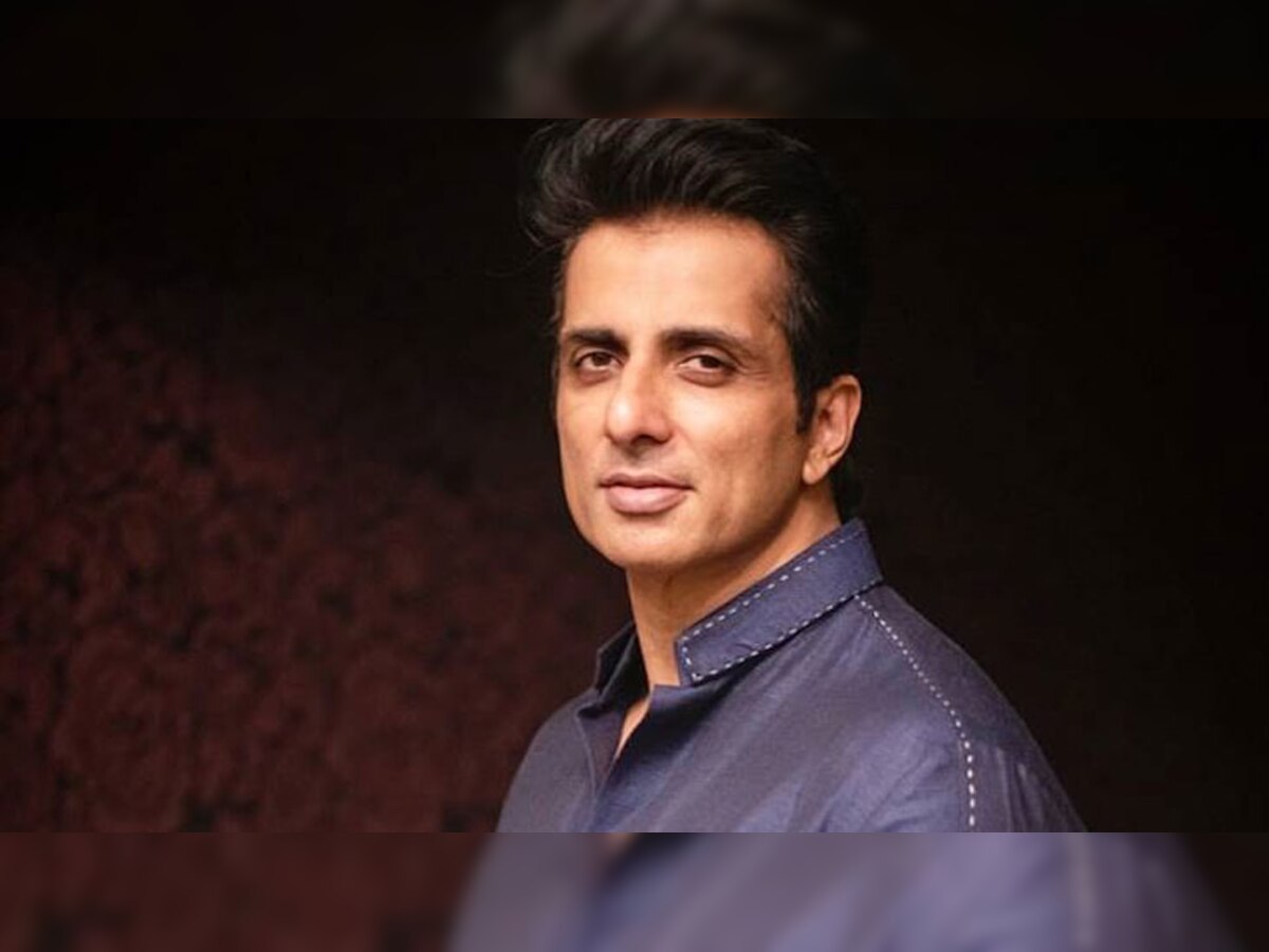 Sonu Sood : भोंगा आणि हनुमान चालिसा वादावर सोनू सूदची पहिली प्रतिक्रिया title=