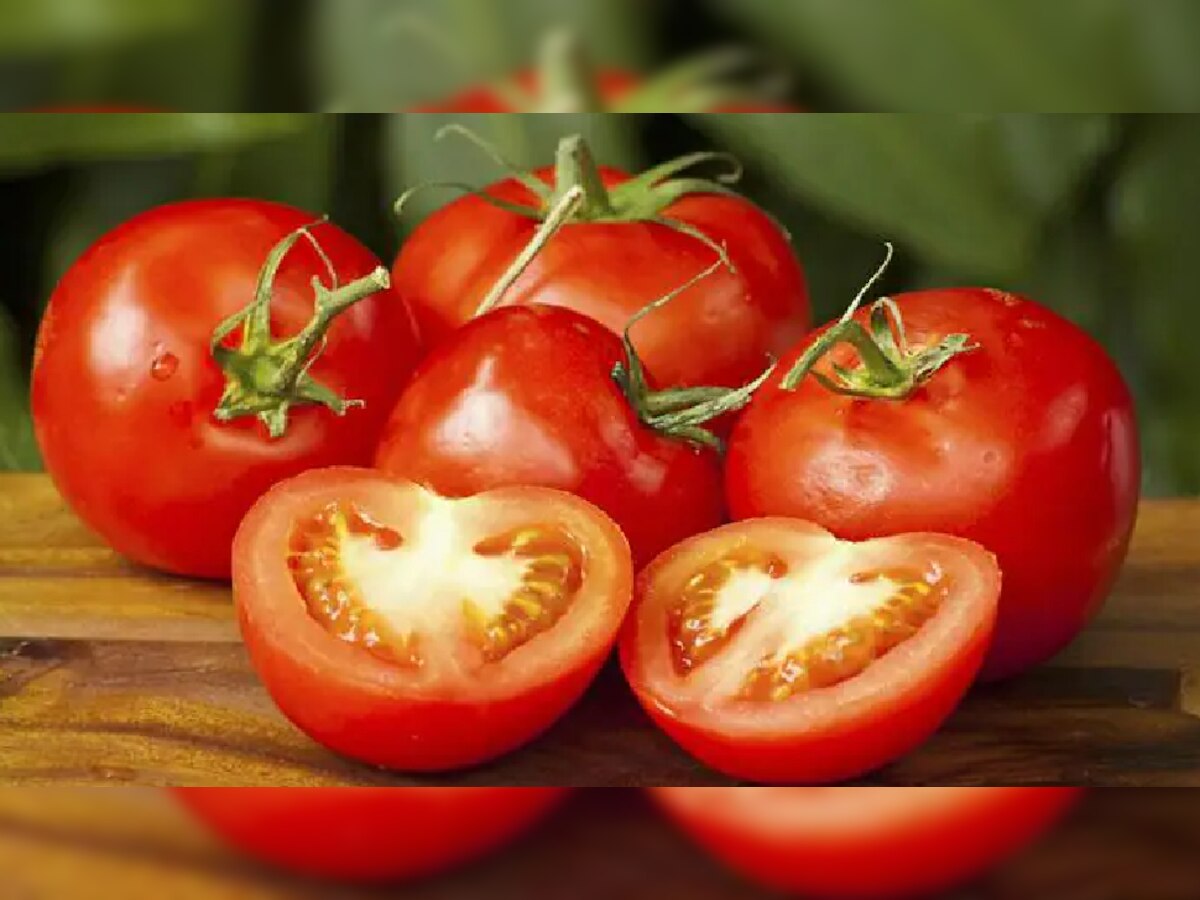 टोमॅटोच्या सेवनाने Tomato Fever चा संसर्ग होतो? जाणून घ्या काय आहे नेमकं सत्य title=