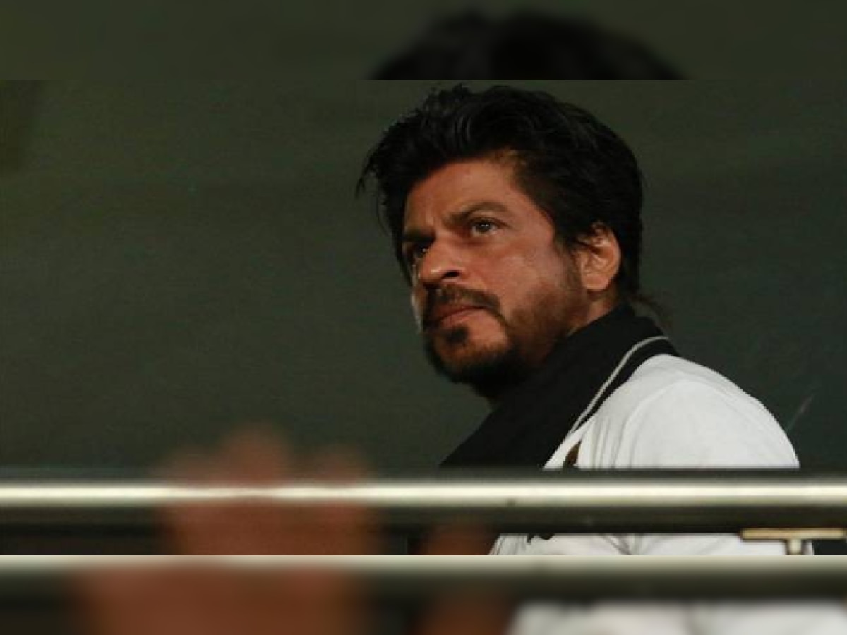 आयपीएल सुरु असतानाच  Shah Rukh Khan ला मोठा धक्का! title=