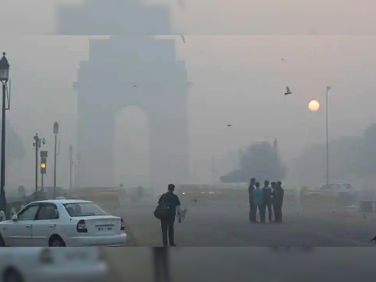 कोरोनापेक्षाही प्रदूषण भयावह; वायु प्रदूषणाने कोंडला भारतीयांचा श्वास title=