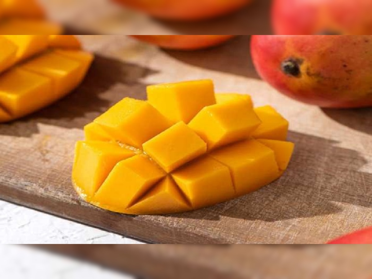 Mango Side Effects : पोटापासून त्वचेपर्यंत... अतिप्रमाणात आंबा खाण्याचे 5 मोठे दुष्परिणाम title=