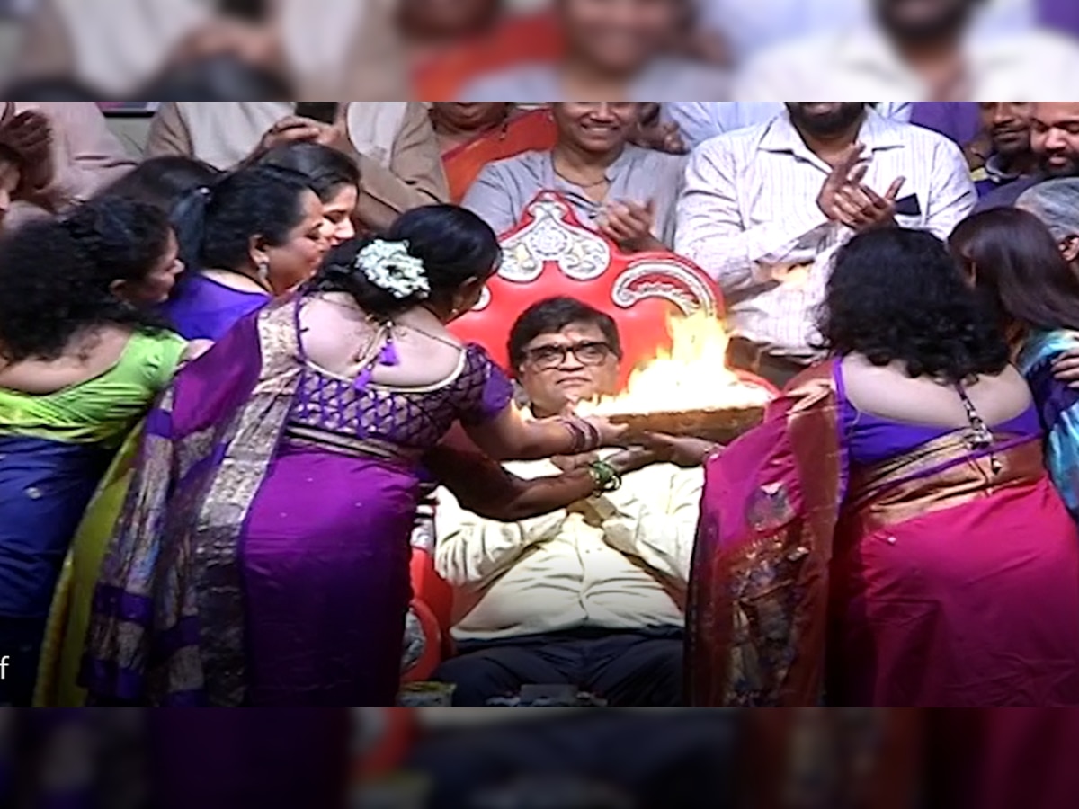 Ashok Saraf 75th birthday : अशोक सराफ यांच्या वाढदिवसादिवशी निवेदिता सराफ यांच्याकडून खास घोषणा title=