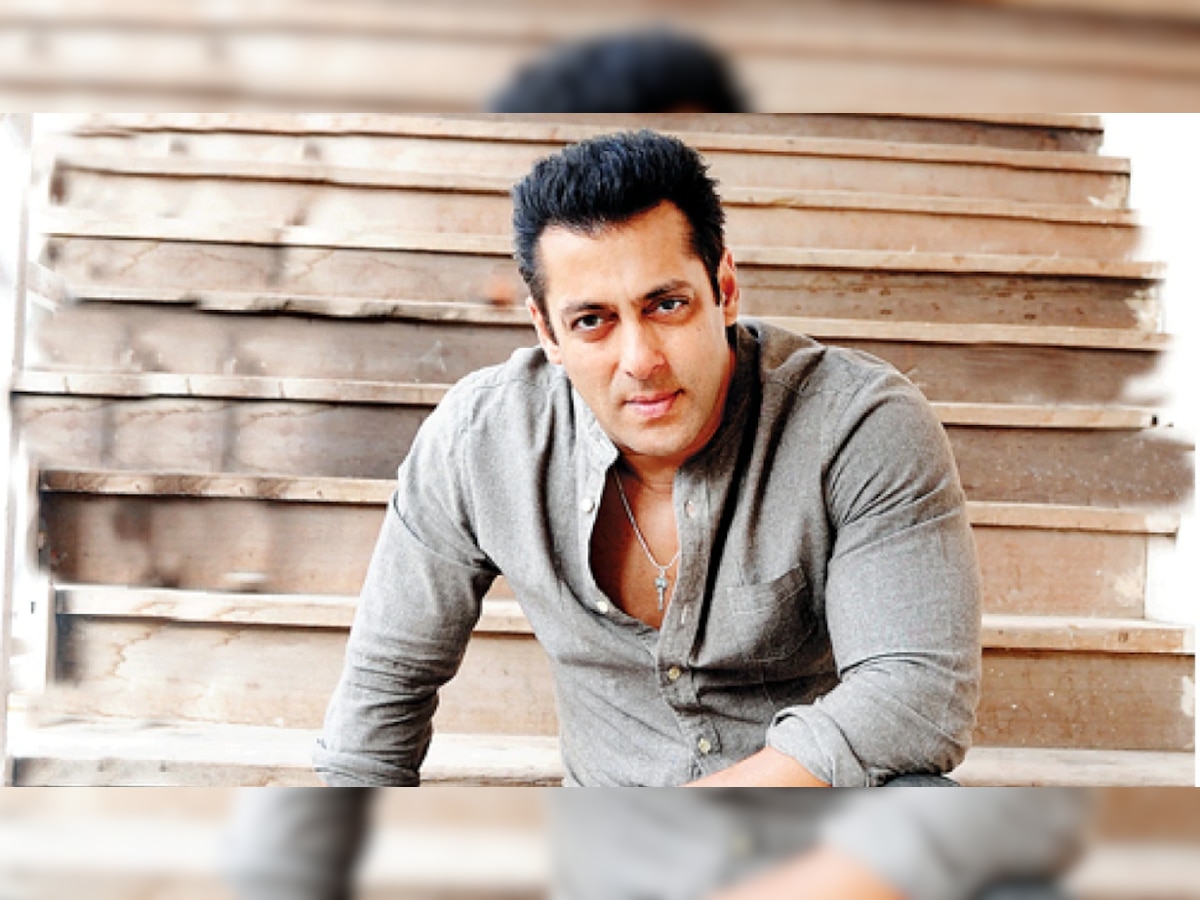  हत्येच्या धमकीनंतर Salman Khan ला पोलिसांकडून सुरक्षा कवच title=