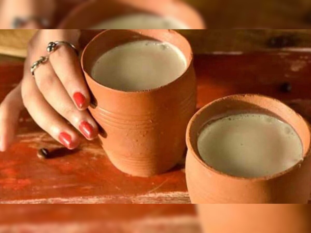 Tea: चहा प्यायल्याने खरंच वजन वाढतं की निव्वळ अफवा? जाणून घ्या सत्य! title=