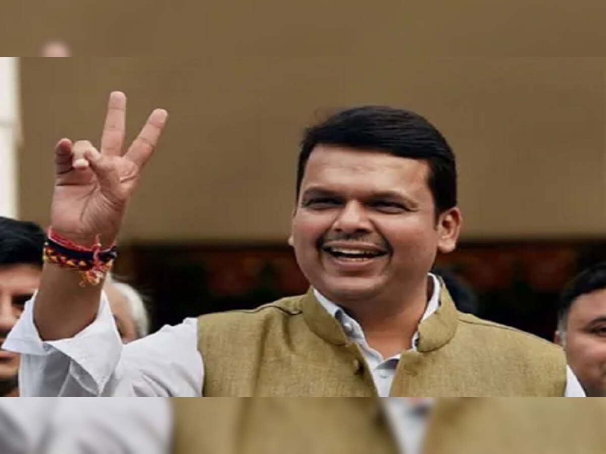 Maharashtra Crisis | अडीच वर्षानंतर देवेंद्र फडणवीस पुन्हा 'या' दिवशी घेणार मुख्यमंत्रीपदाची शपथ title=