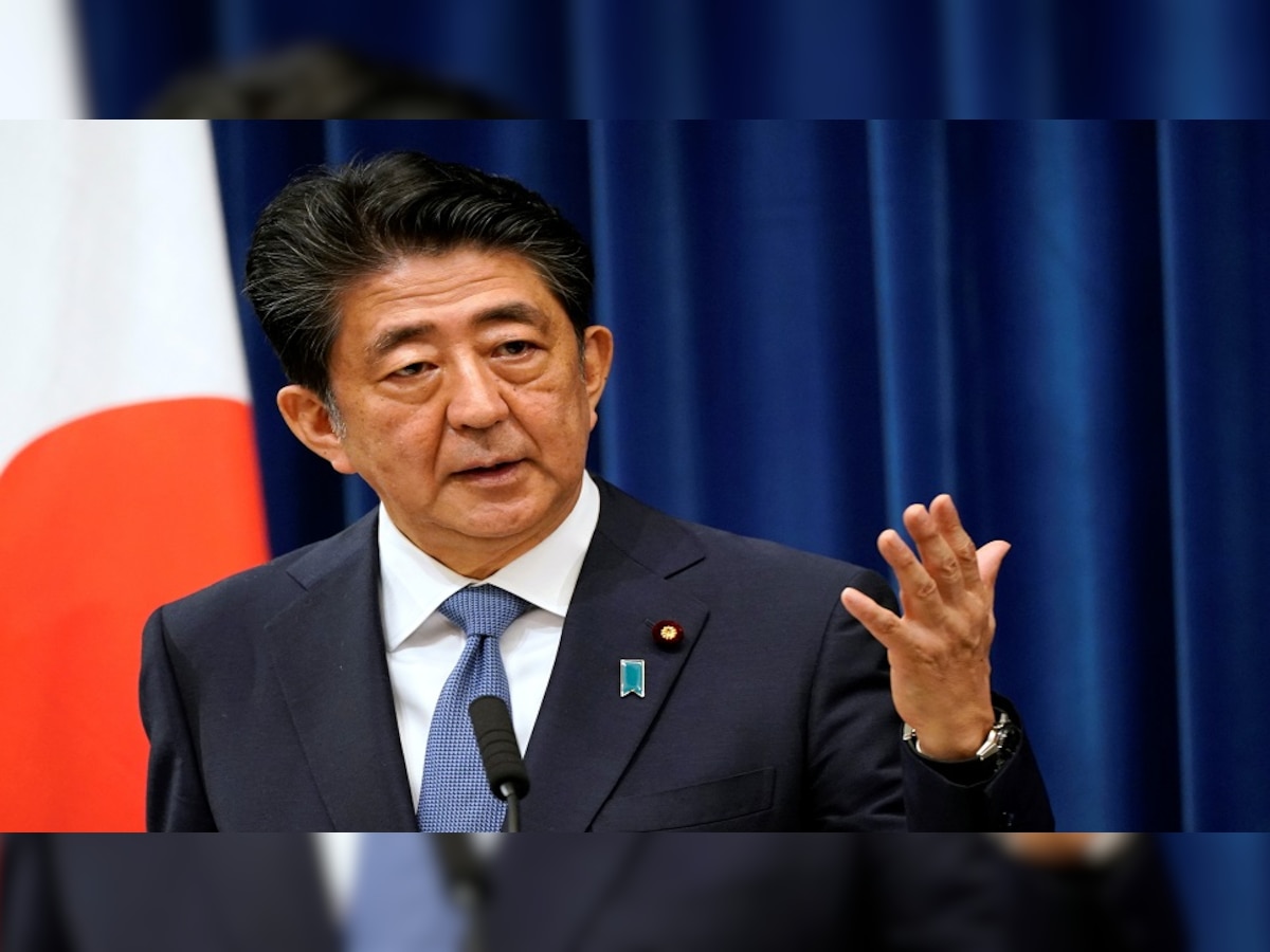 Shinzo Abe Attacked | जपानचे माजी पंतप्रधान शिंजो आबेंवर गोळीबार; उपचारादरम्यान निधन title=