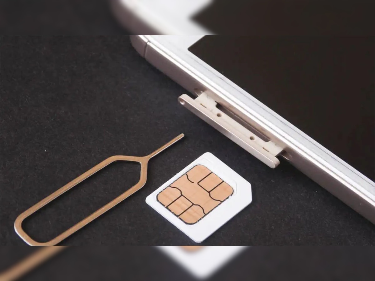 सावधान! SIM Card चा खतरनाक Scam खाली करु शकतो तुमचं बँक अकाउंट title=