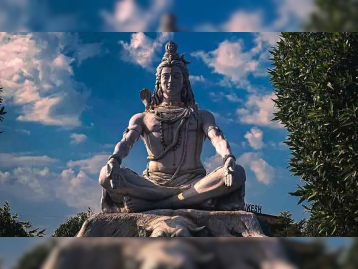 सोमवारी करा 'महामृत्युंजय' मंत्राचा जप, फायदे जाणून तुम्हालाही वाटेल आश्चर्य title=