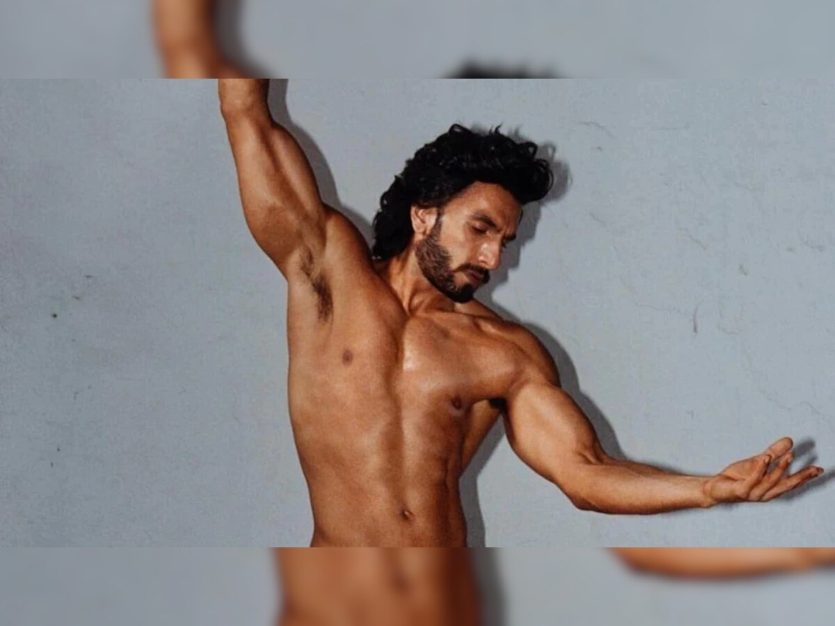 Ranveer Singh Nude Photoshoot Controversy : रणवीर सिंहला न्यूड फोटोशूट 'अंगाशी', मुंबईत गुन्हा दाखल title=