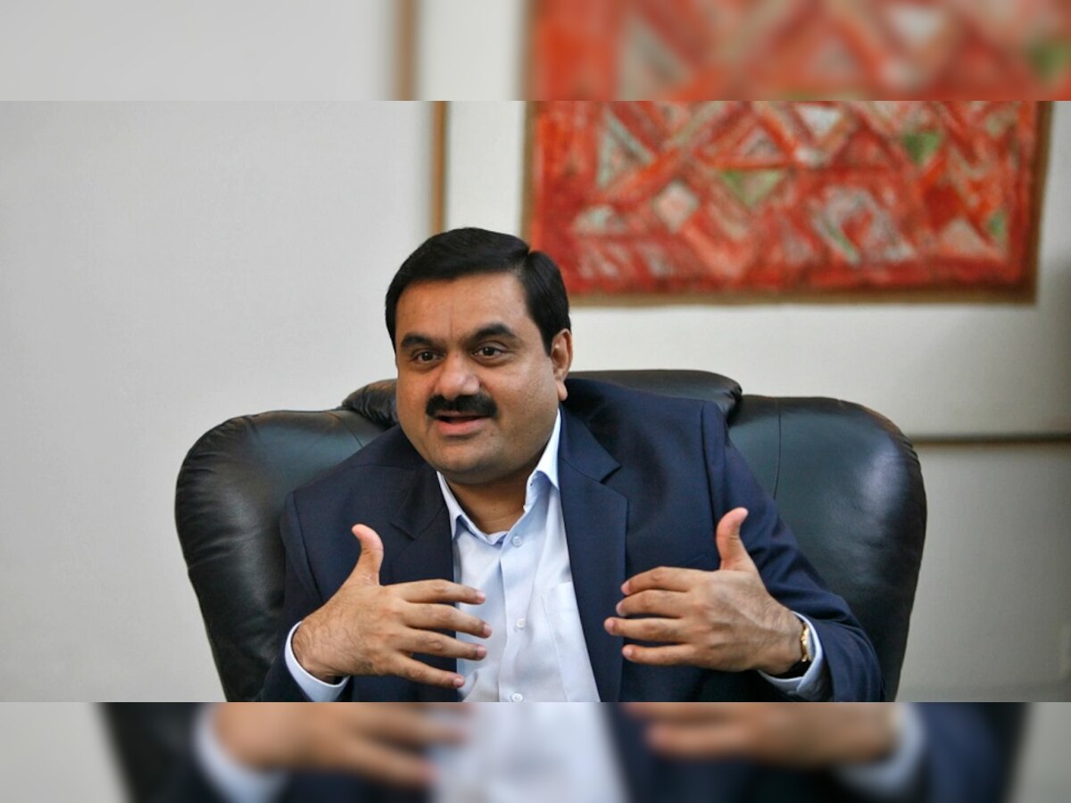 Gautam Adani आणणार नवा IPO, इतके मिलियन डॉलर उभारण्याची आहे योजना title=