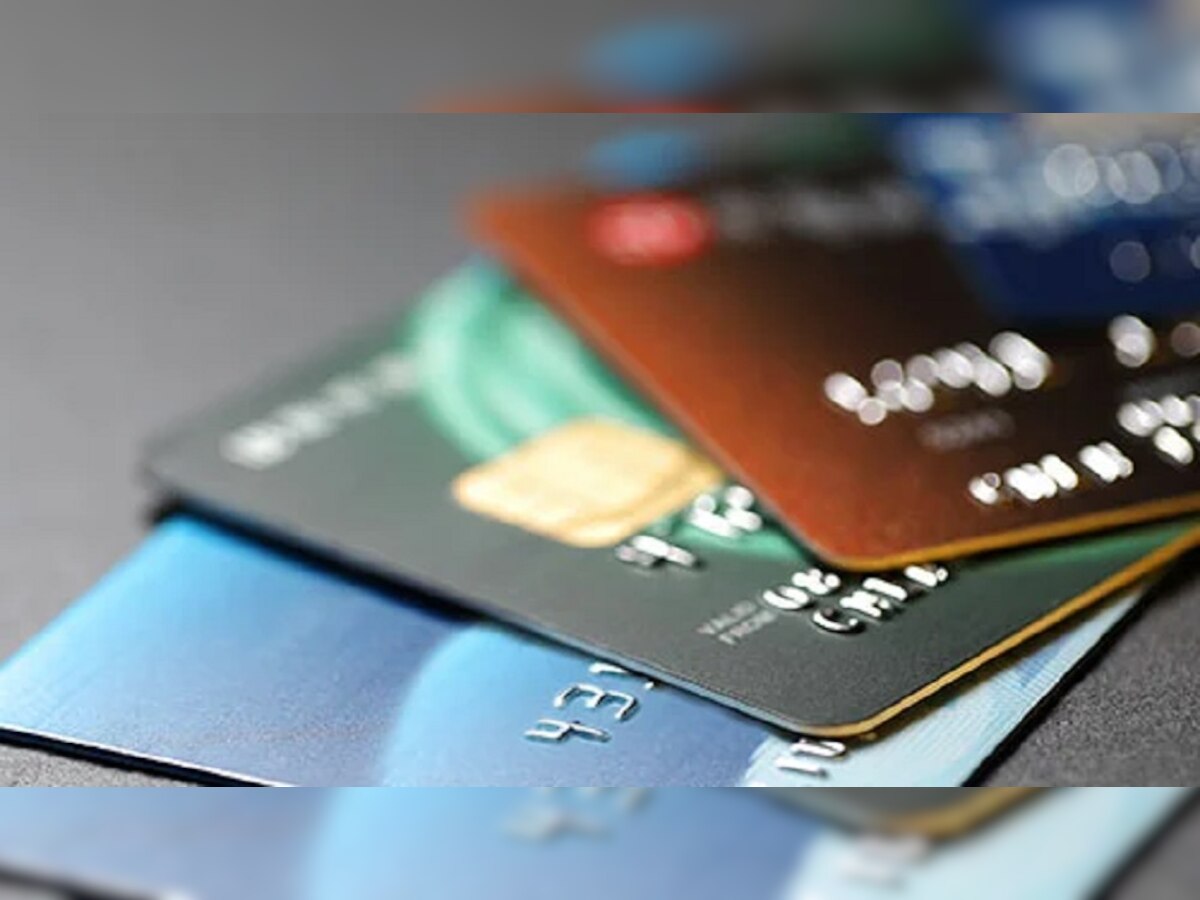 credit-debit card वापरणाऱ्यांसाठी मोठी बातमी! तूमचा पासवर्ड लीक झाला आहे का? title=