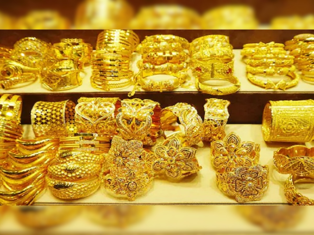 Gold Rate Today | सोन्याच्या दरांत उसळी; गुंतवणूकीची सुवर्णसंधी, जाणून घ्या आजचे दर title=