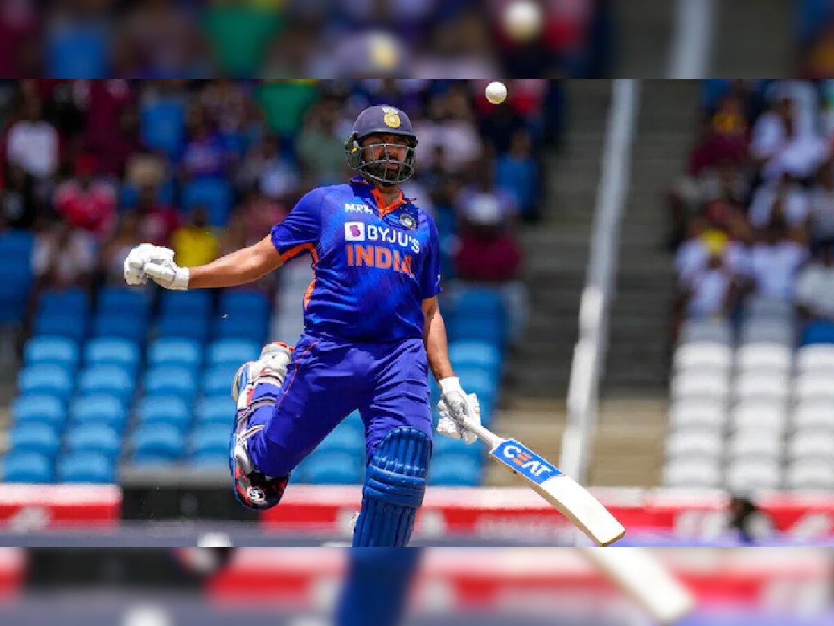 WI vs IND: Rohit Sharma फीट की अनफीट? बीसीसीआयकडून मोठं अपडेट! title=