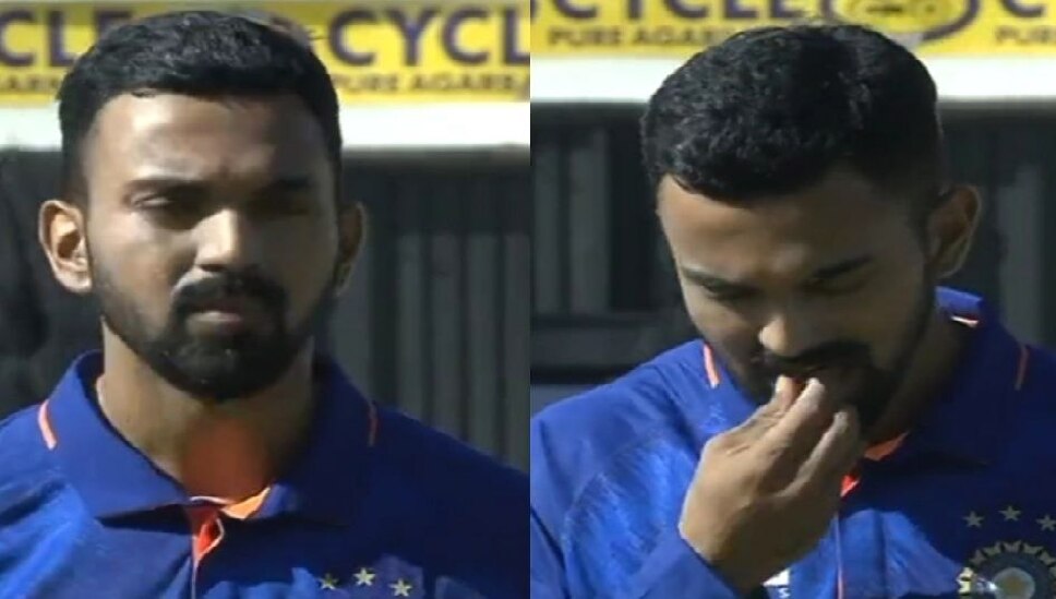 INDvsZIM : राष्ट्रगीत सुरु होण्यापूर्वी KL Rahul च्या &#039;या&#039; कृतीची होतेय चर्चा!