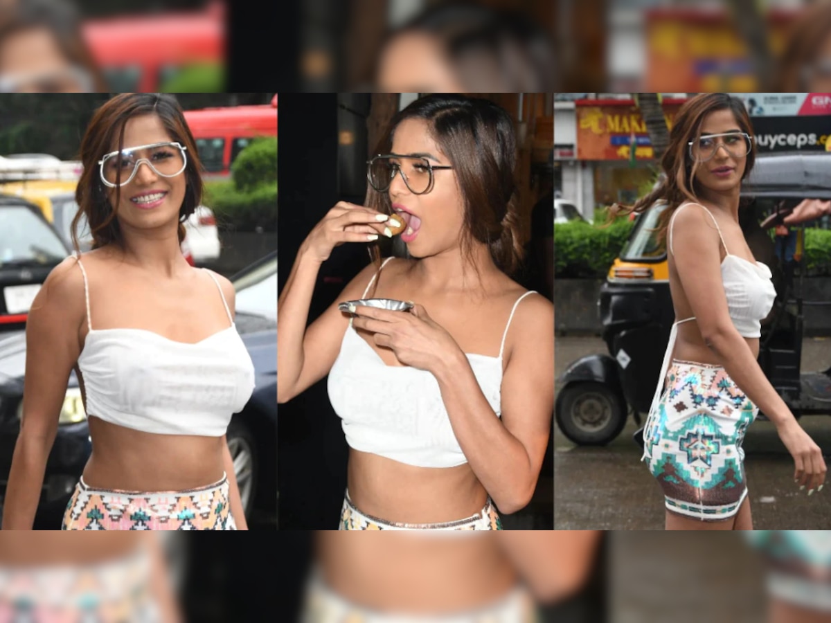 Poonam Pandey Look : बोल्ड ड्रेस परिधान करून पाणीपुरी खाण्यासाठी निघाली पूनम पांडे; व्हिडिओ पाहून चाहते हैराण title=