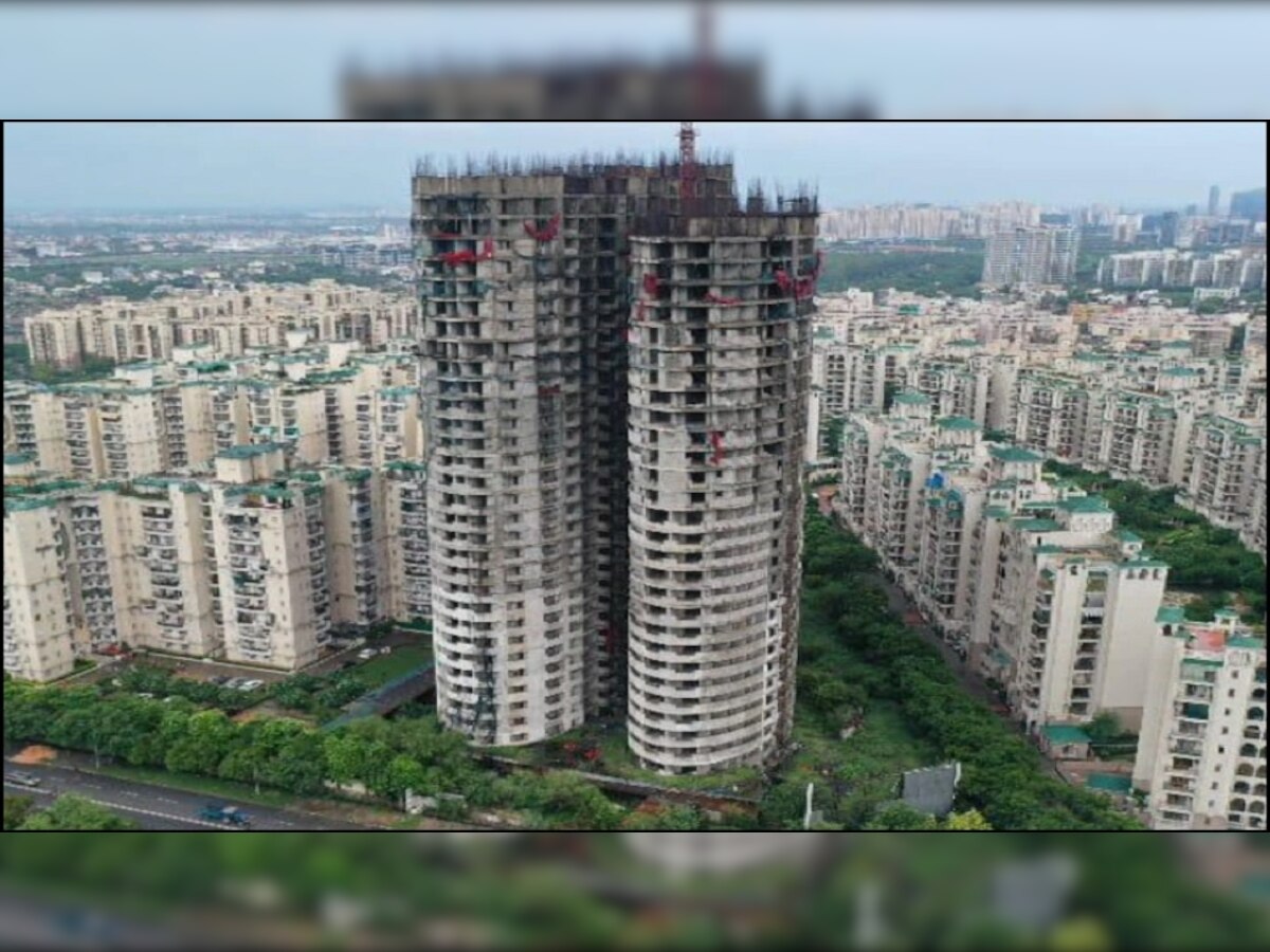 Supertech Twin Tower: अवघ्या 12 सेकंदात पाडणार 32 मजली इमारत, नागरिकांना 'या' आजाराचा धोका? title=