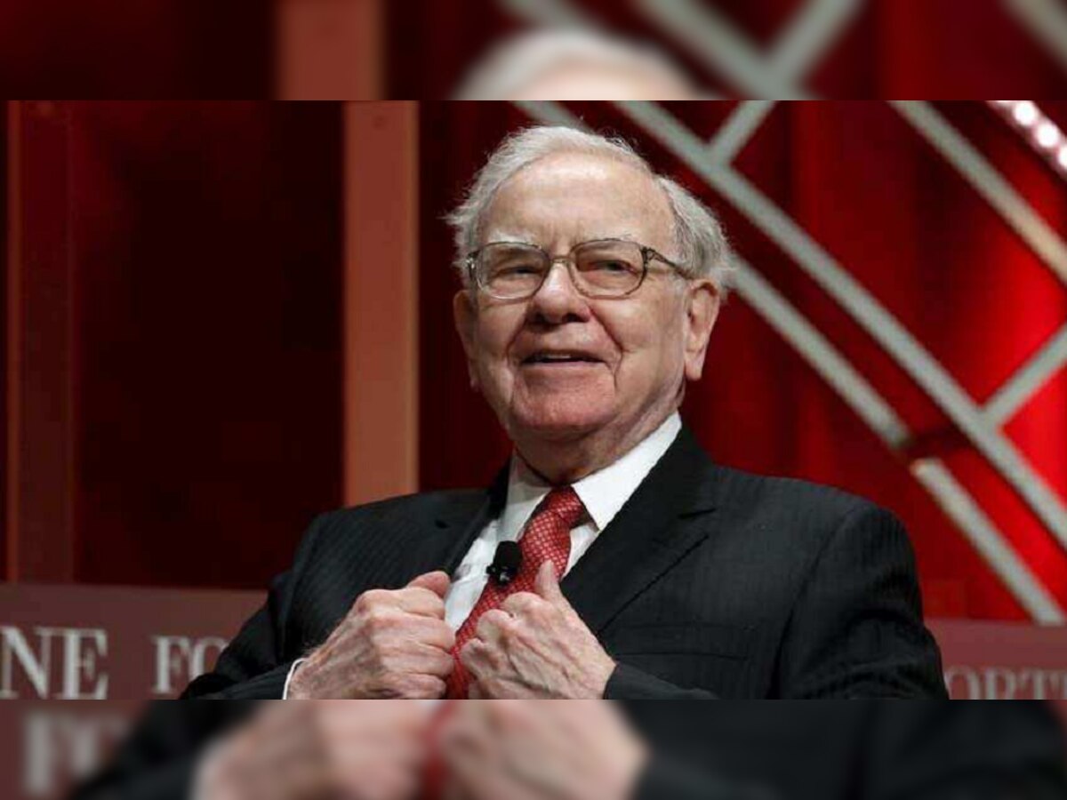 Warren Buffett : वॉरन बफेट देताहेत गुंतवणूकीचं रहस्य! तुम्ही श्रीमंत झालात म्हणून समजा title=