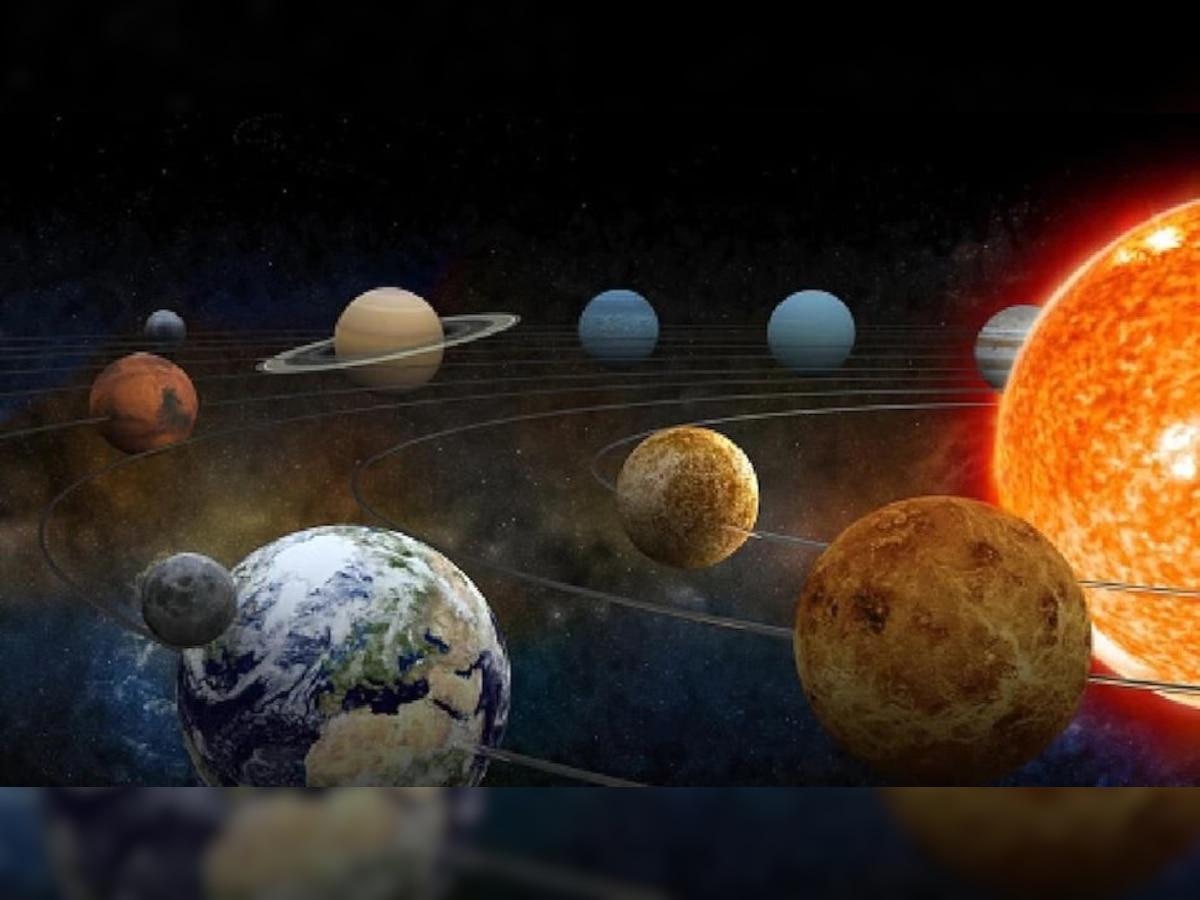 Astrology 2022: सप्टेंबर महिन्यात गोचरासोबत एक ग्रह अस्ताला जाणार, या पाच राशींनी घ्यावी विशेष काळजी title=